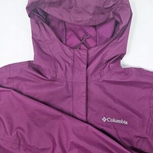 Columbia Omni-Tech Women's Small Purple Hooded Waterproof Rain Jacket